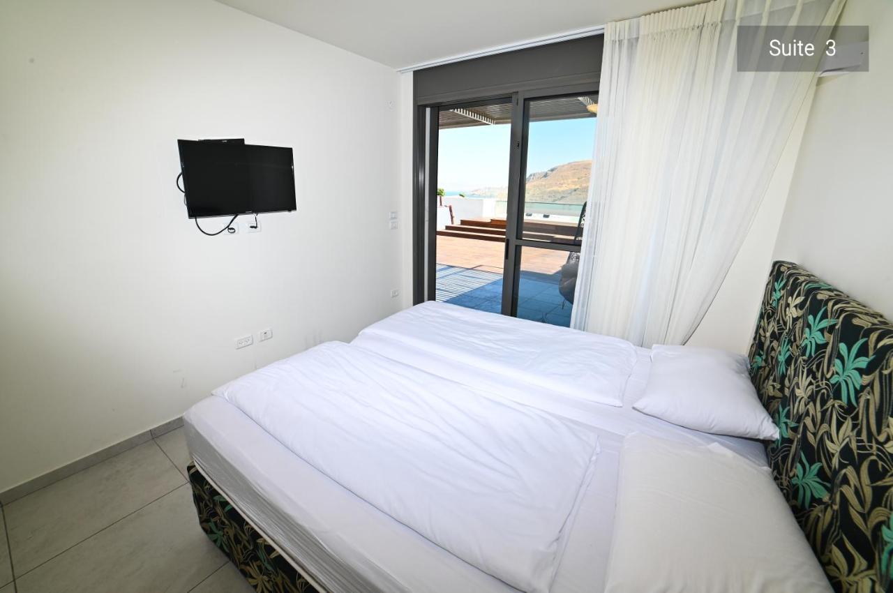 Yalarent Magdala Resort- Luxury Suites With Pool Or Jacuzzi With Sea View Migdal Exterior foto
